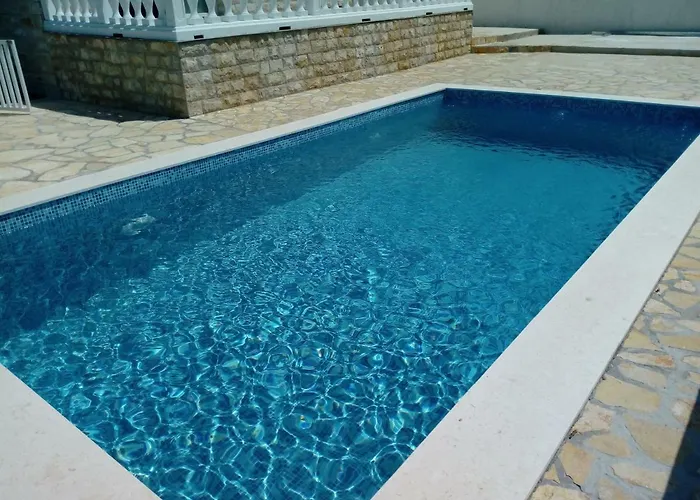 Kuca Za Odmor Postonjski ماسلينتسا