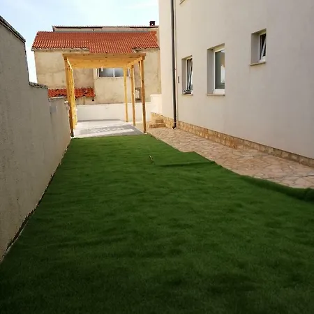 Kuca Za Odmor Postonjski * Maslenica